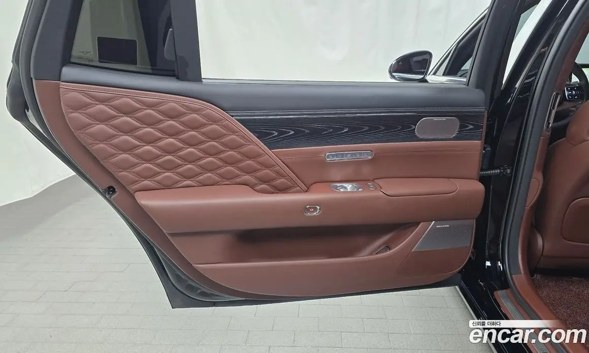 Genesis G90 2024 3.5 автомат (гидро), фото 14 Genesis G90 2024 3.5 автомат (гидро), фото 14