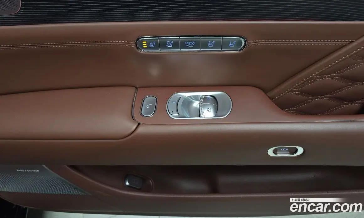 Genesis G90 2024 3.5 автомат (гидро), фото 30 Genesis G90 2024 3.5 автомат (гидро), фото 30