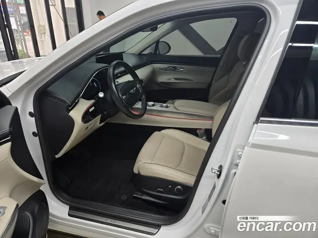 Genesis GV70 2021 2.5 автомат (гидро), миниатюра 12