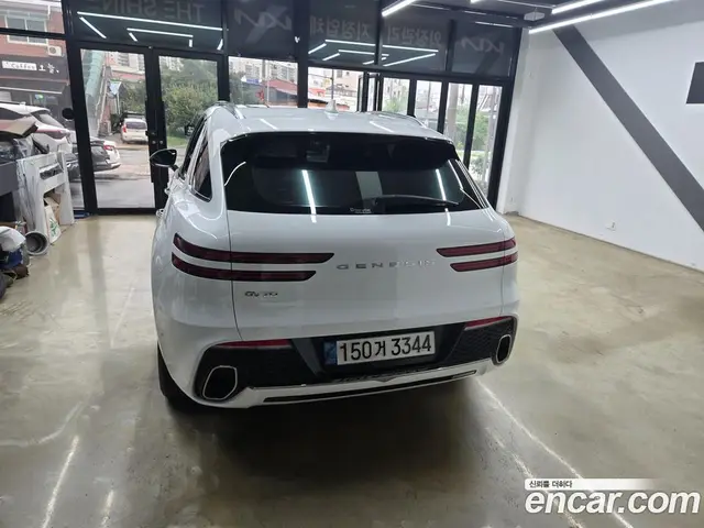 Genesis GV70 2021 2.5 автомат (гидро), миниатюра 4 Genesis GV70 2021 2.5 автомат (гидро), миниатюра 4