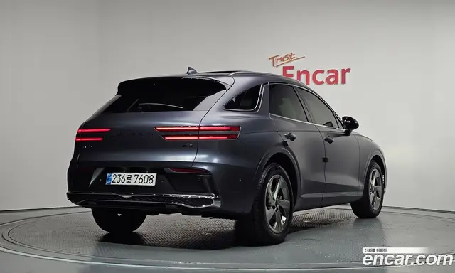 Genesis GV70 2024 2.5 автомат (гидро), миниатюра 2 Genesis GV70 2024 2.5 автомат (гидро), миниатюра 2