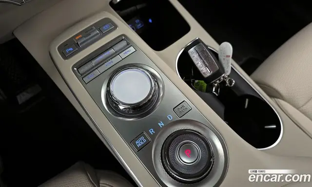 Genesis GV70 2024 2.5 автомат (гидро), миниатюра 12