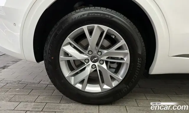 Genesis GV70 2024 2.5 автомат (гидро), миниатюра 5 Genesis GV70 2024 2.5 автомат (гидро), миниатюра 5