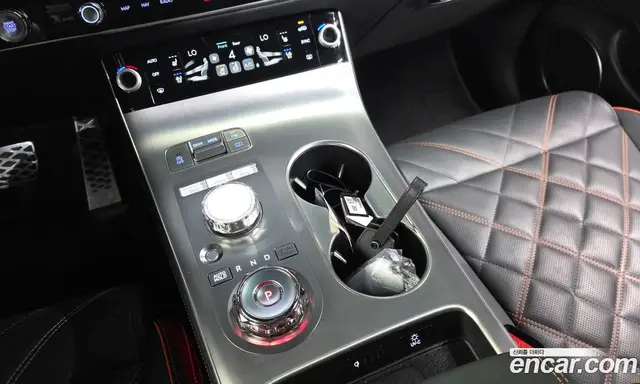 Genesis GV70 2024 2.5 автомат (гидро), миниатюра 12