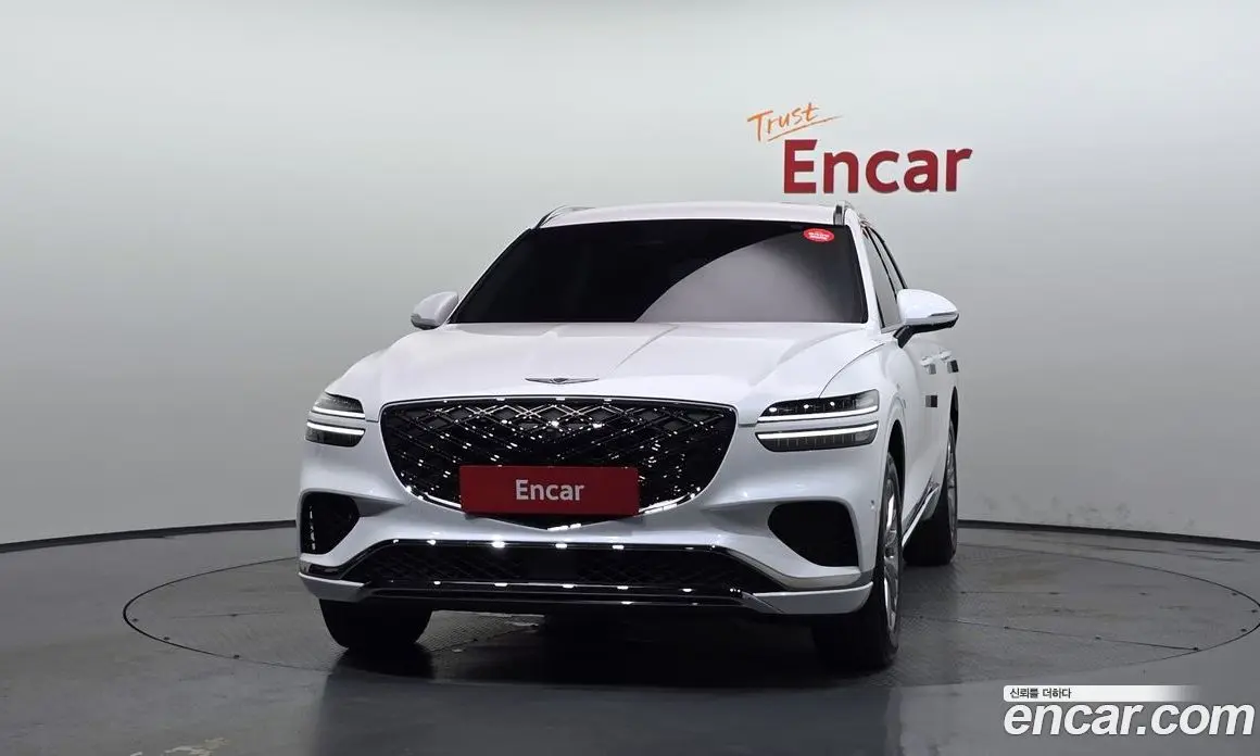 Genesis GV70 2025 2.5 автомат (гидро), фото 3 Genesis GV70 2025 2.5 автомат (гидро), фото 3