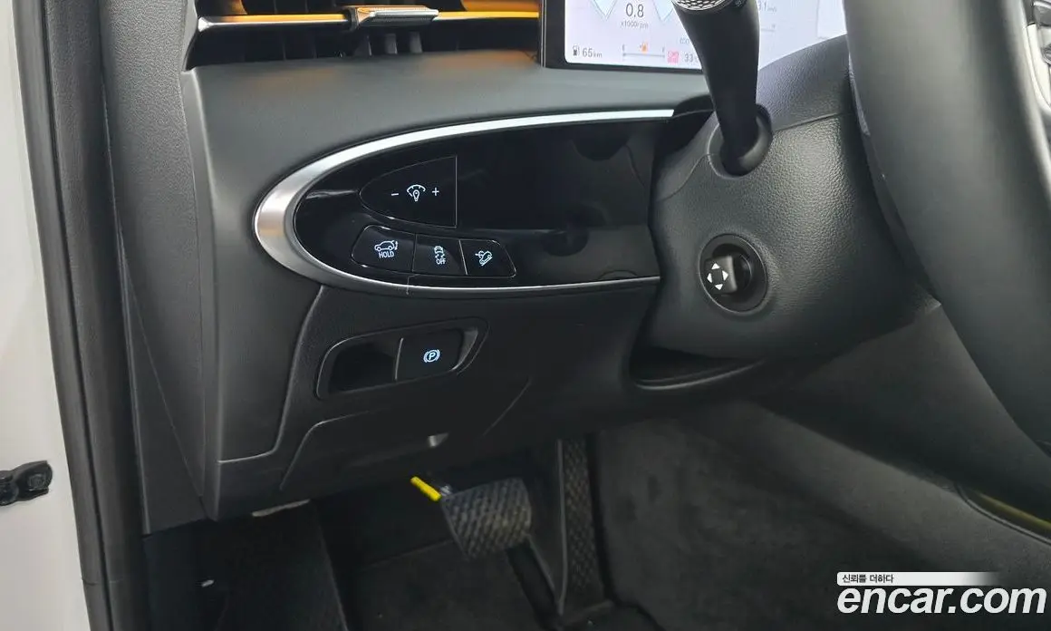 Genesis GV70 2025 2.5 автомат (гидро), фото 25 Genesis GV70 2025 2.5 автомат (гидро), фото 25