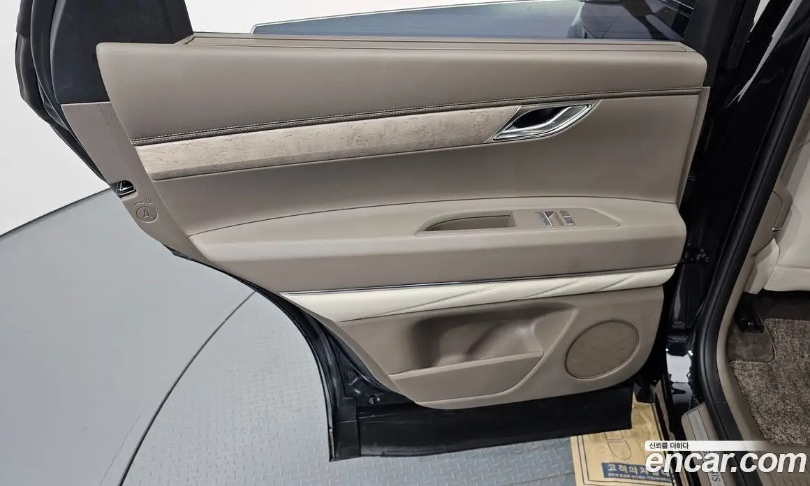 Genesis GV80 2023 2.5 автомат (гидро), фото 15 Genesis GV80 2023 2.5 автомат (гидро), фото 15