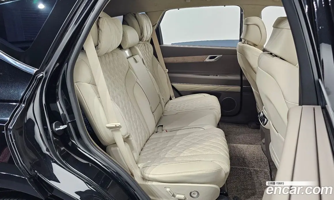 Genesis GV80 2023 2.5 автомат (гидро), фото 16 Genesis GV80 2023 2.5 автомат (гидро), фото 16