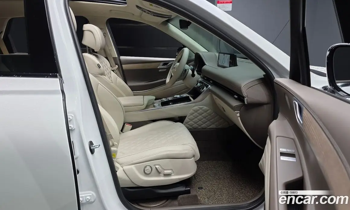 Genesis GV80 2023 2.5 автомат (гидро), фото 11 Genesis GV80 2023 2.5 автомат (гидро), фото 11