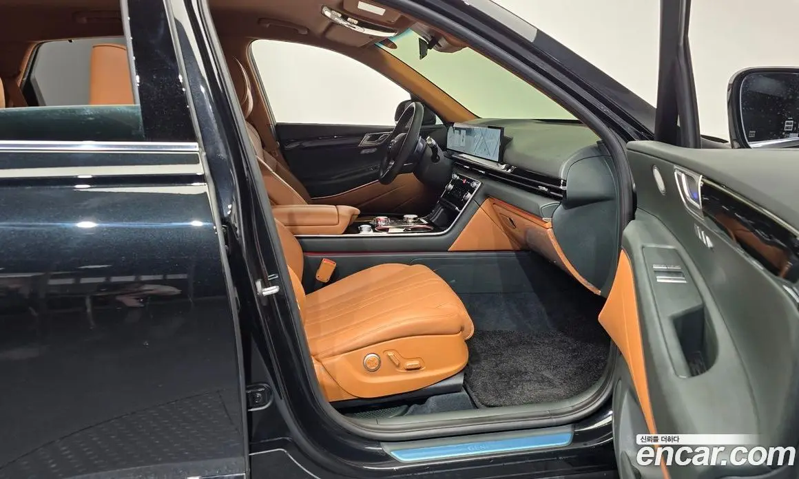 Genesis GV80 2024 2.5 автомат (гидро), фото 16 Genesis GV80 2024 2.5 автомат (гидро), фото 16