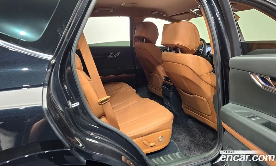 Genesis GV80 2024 2.5 автомат (гидро), фото 17 Genesis GV80 2024 2.5 автомат (гидро), фото 17