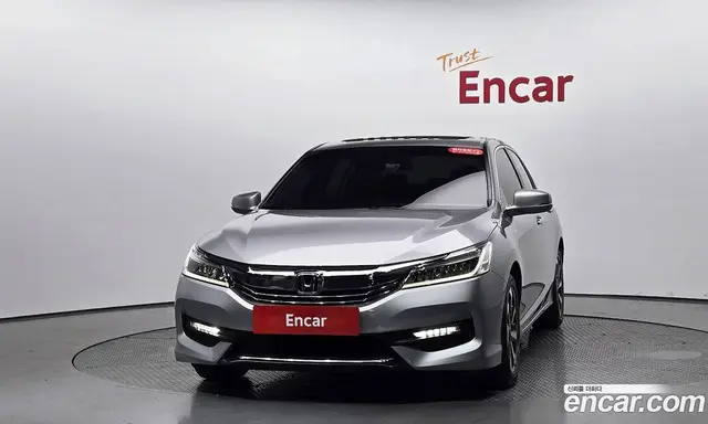 Honda Accord 2016 2.4 автомат (гидро), миниатюра 2 Honda Accord 2016 2.4 автомат (гидро), миниатюра 2