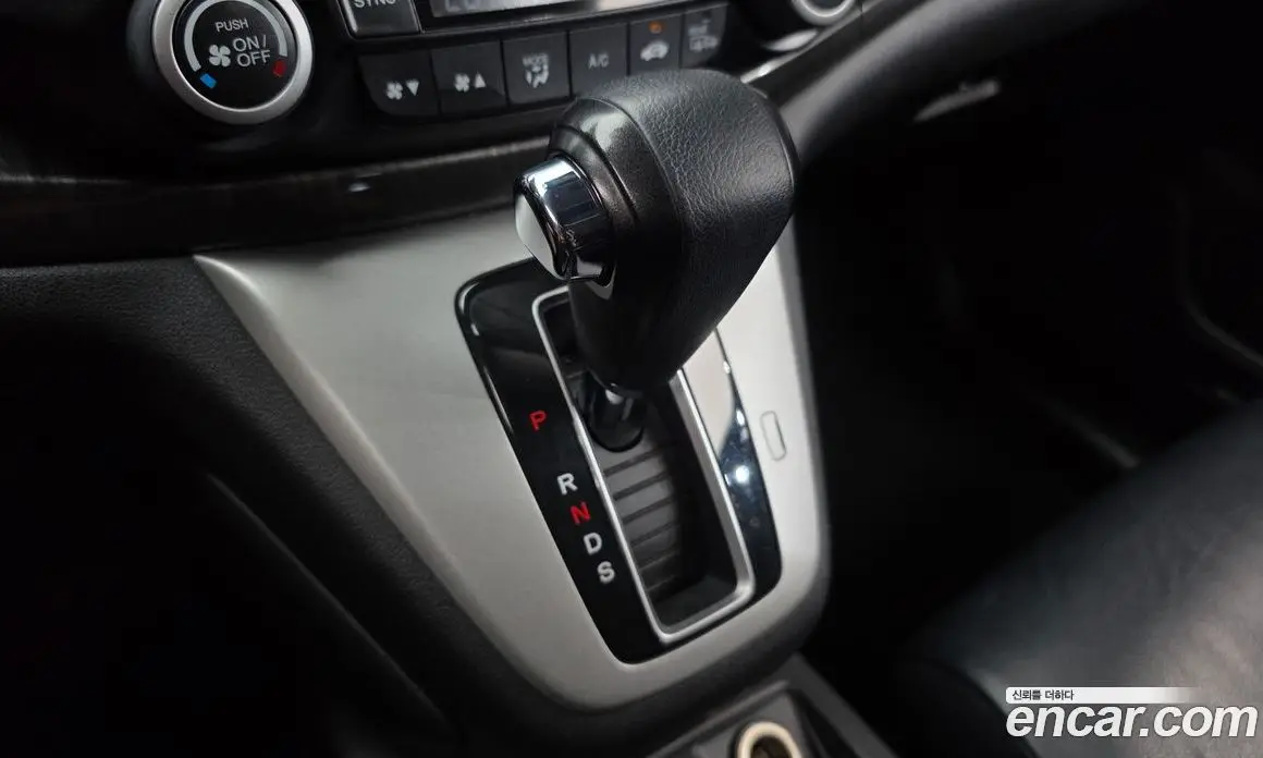 Honda CR-V 2012 2.4 автомат (гидро), фото 9
