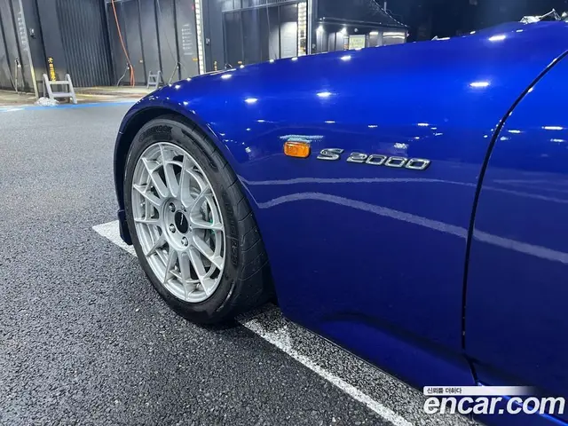Honda S2000 2001 2.0 механика, миниатюра 5 Honda S2000 2001 2.0 механика, миниатюра 5