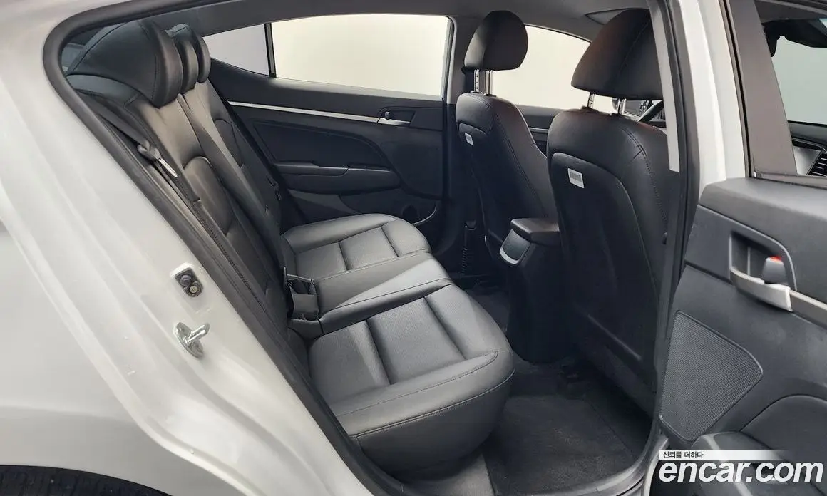 Hyundai Avante 2020 1.6 автомат (гидро), фото 17 Hyundai Avante 2020 1.6 автомат (гидро), фото 17