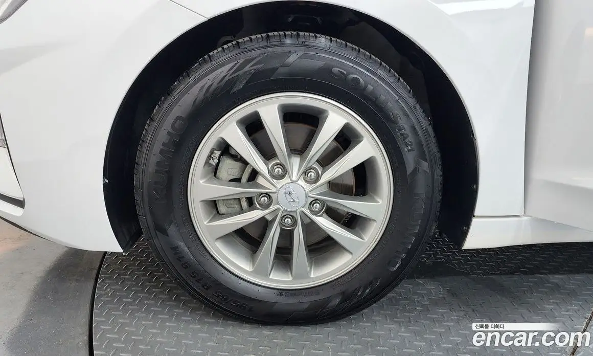 Hyundai Avante 2020 1.6 автомат (гидро), фото 5 Hyundai Avante 2020 1.6 автомат (гидро), фото 5