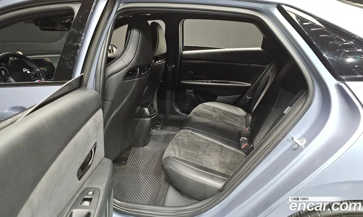 Hyundai Avante 2024 2.0 автомат (гидро), фото 11 Hyundai Avante 2024 2.0 автомат (гидро), фото 11
