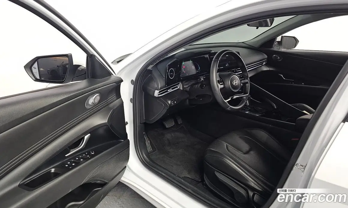 Hyundai Avante 2024 1.6 автомат (гидро), фото 17 Hyundai Avante 2024 1.6 автомат (гидро), фото 17
