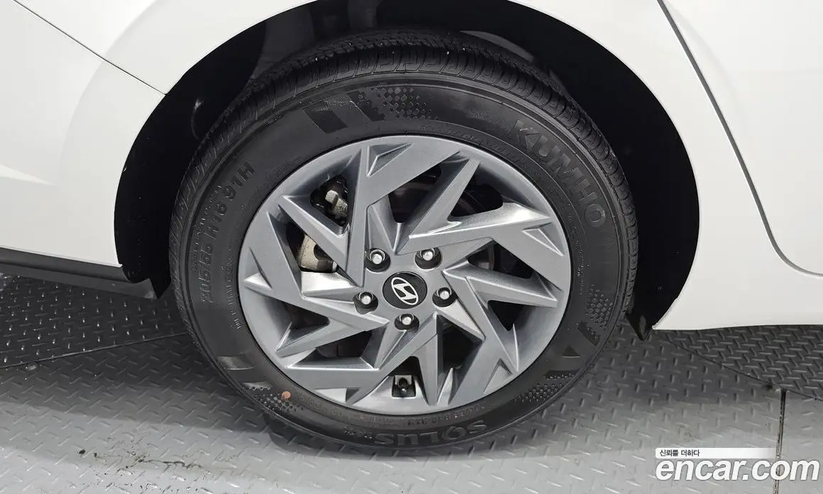 Hyundai Avante 2024 1.6 автомат (гидро), фото 5 Hyundai Avante 2024 1.6 автомат (гидро), фото 5