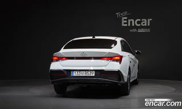 Hyundai Avante 2024 1.6 автомат (гидро), миниатюра 4
