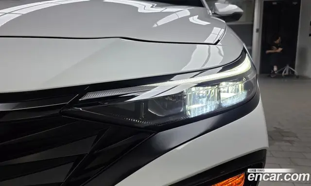 Hyundai Avante 2024 1.6 автомат (гидро), миниатюра 8