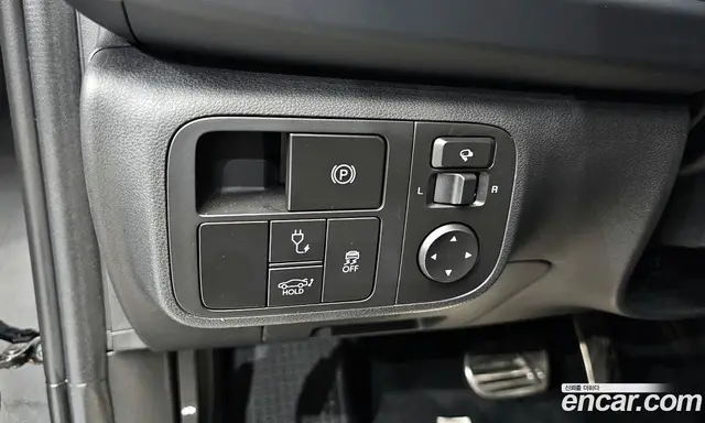 Hyundai Ioniq 6 2024 0.1 автомат (гидро), миниатюра 12