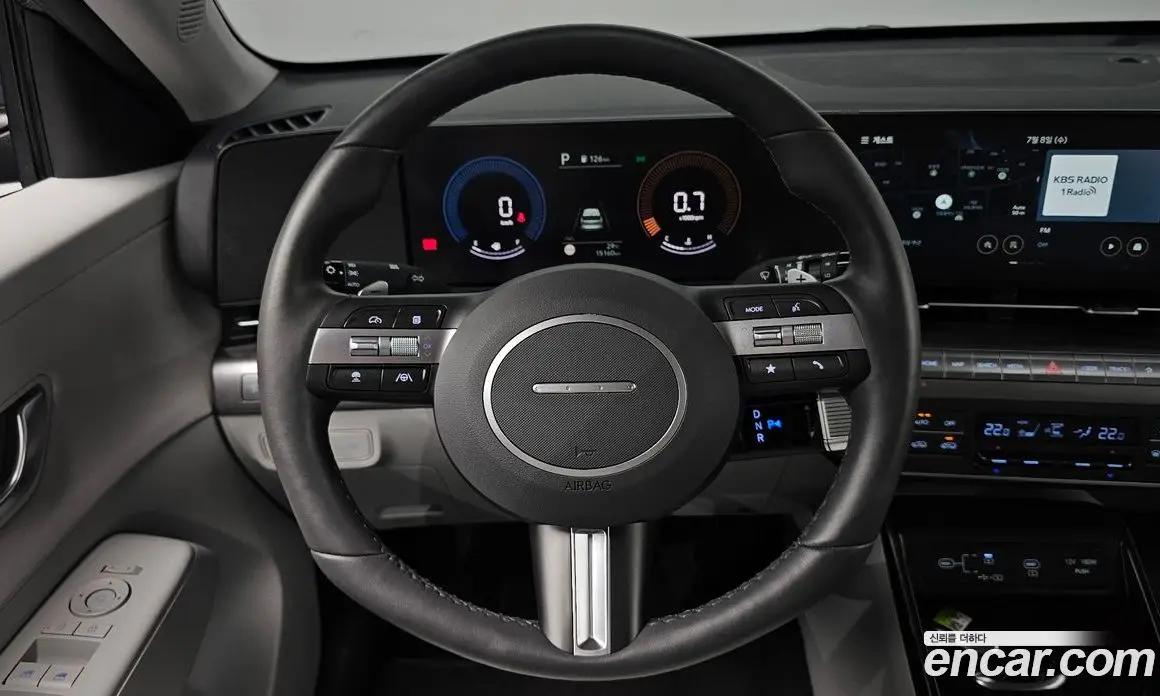 Hyundai Kona 2024 1.6 автомат (гидро), фото 18