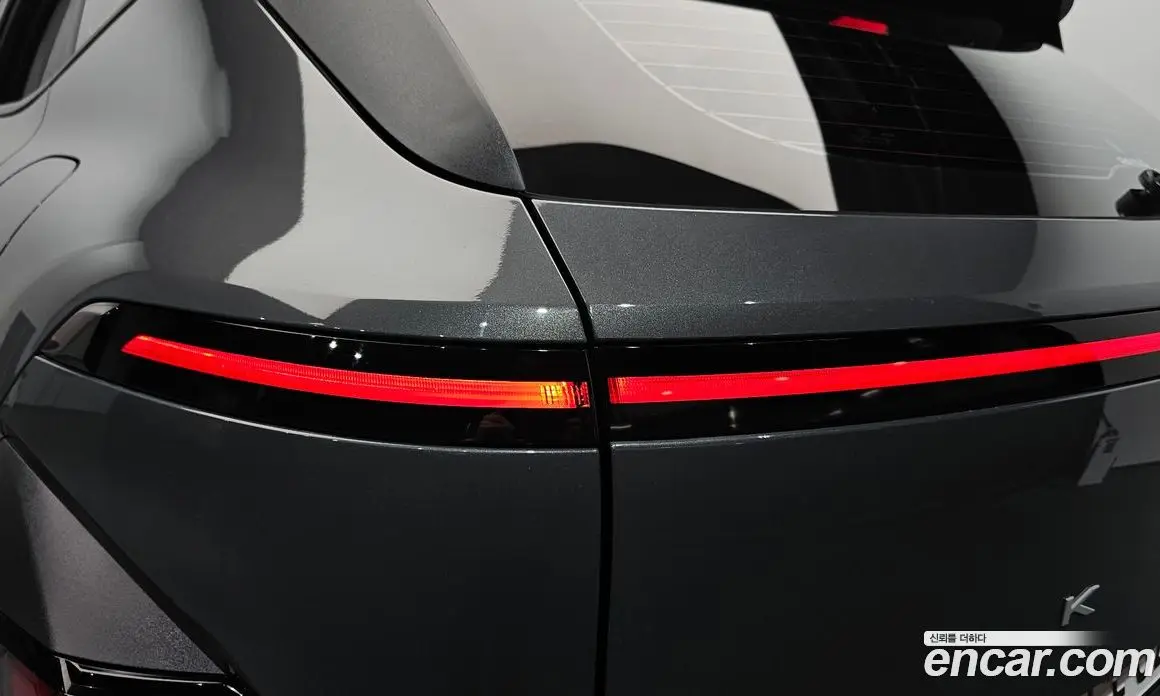 Hyundai Kona 2024 1.6 автомат (гидро), фото 8