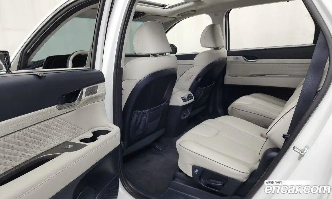 Hyundai Palisade 2023 3.8 автомат (гидро), фото 16