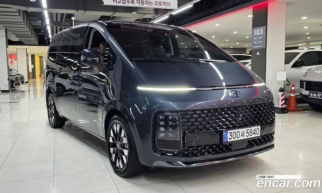 Hyundai Staria 2024 2.2 автомат (гидро), миниатюра 1 Hyundai Staria 2024 2.2 автомат (гидро), миниатюра 1