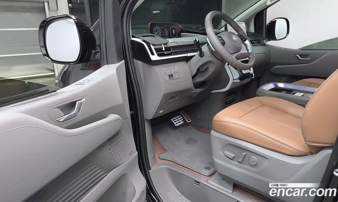 Hyundai Staria 2025 2.2 автомат (гидро), фото 13 Hyundai Staria 2025 2.2 автомат (гидро), фото 13