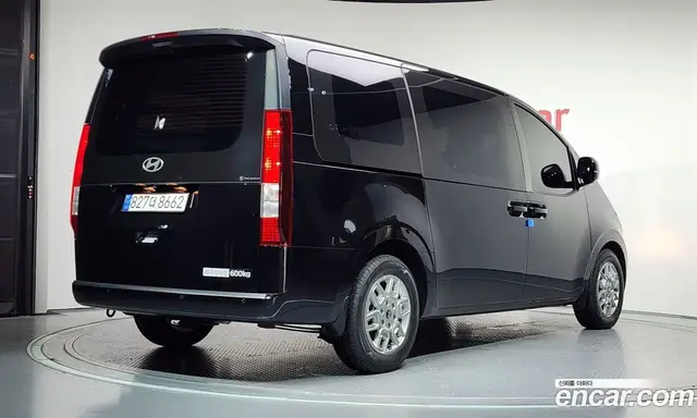 Hyundai Staria 2026 3.5 автомат (гидро), миниатюра 2 Hyundai Staria 2026 3.5 автомат (гидро), миниатюра 2