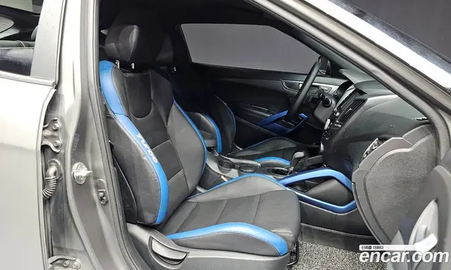 Hyundai Veloster 2016 1.6 автомат (гидро), миниатюра 11