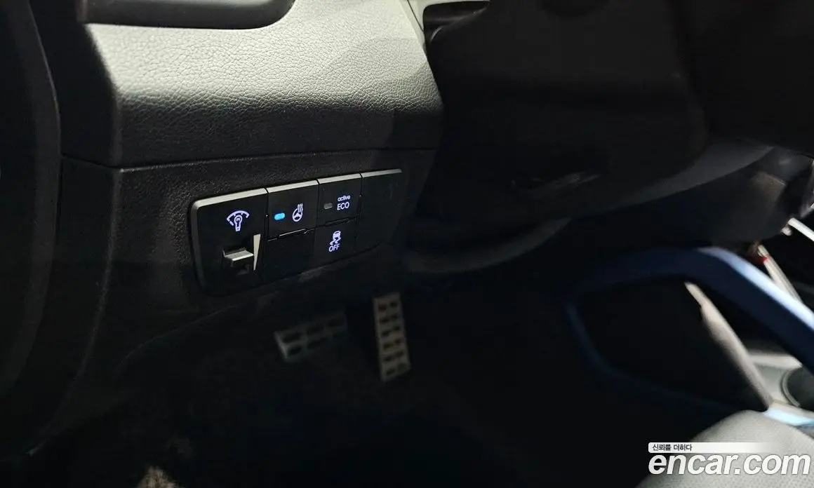 Hyundai Veloster 2016 1.6 автомат (гидро), фото 13