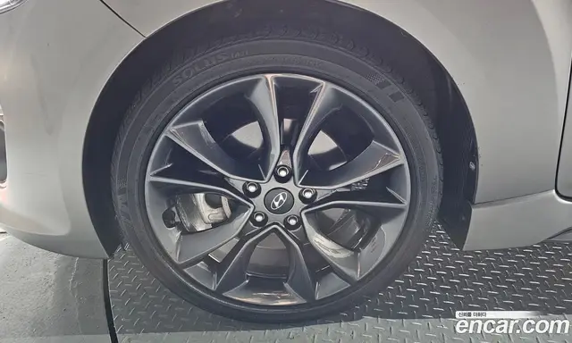 Hyundai Veloster 2016 1.6 автомат (гидро), миниатюра 5