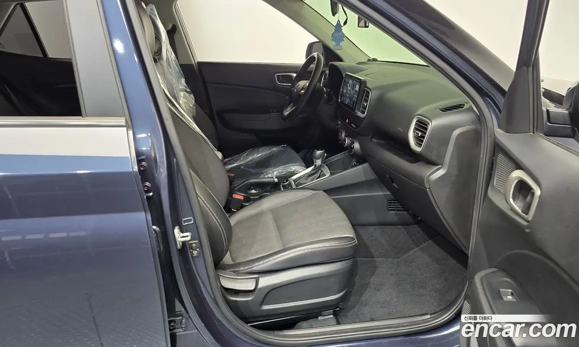 Hyundai Venue 2020 1.6 автомат (гидро), фото 15