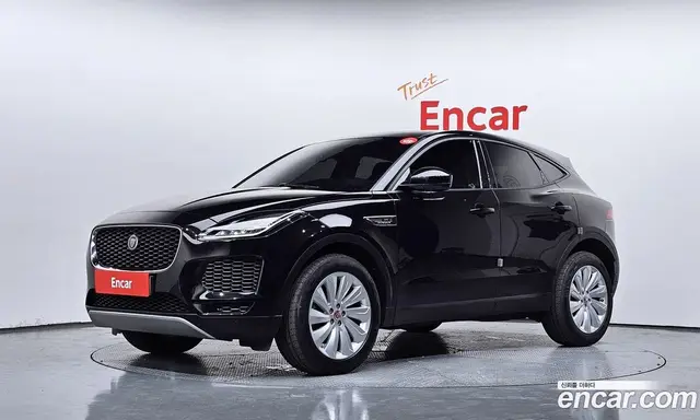 Jaguar E-Pace, 2018, 63 184 км Jaguar E-Pace, 2018, 63 184 км