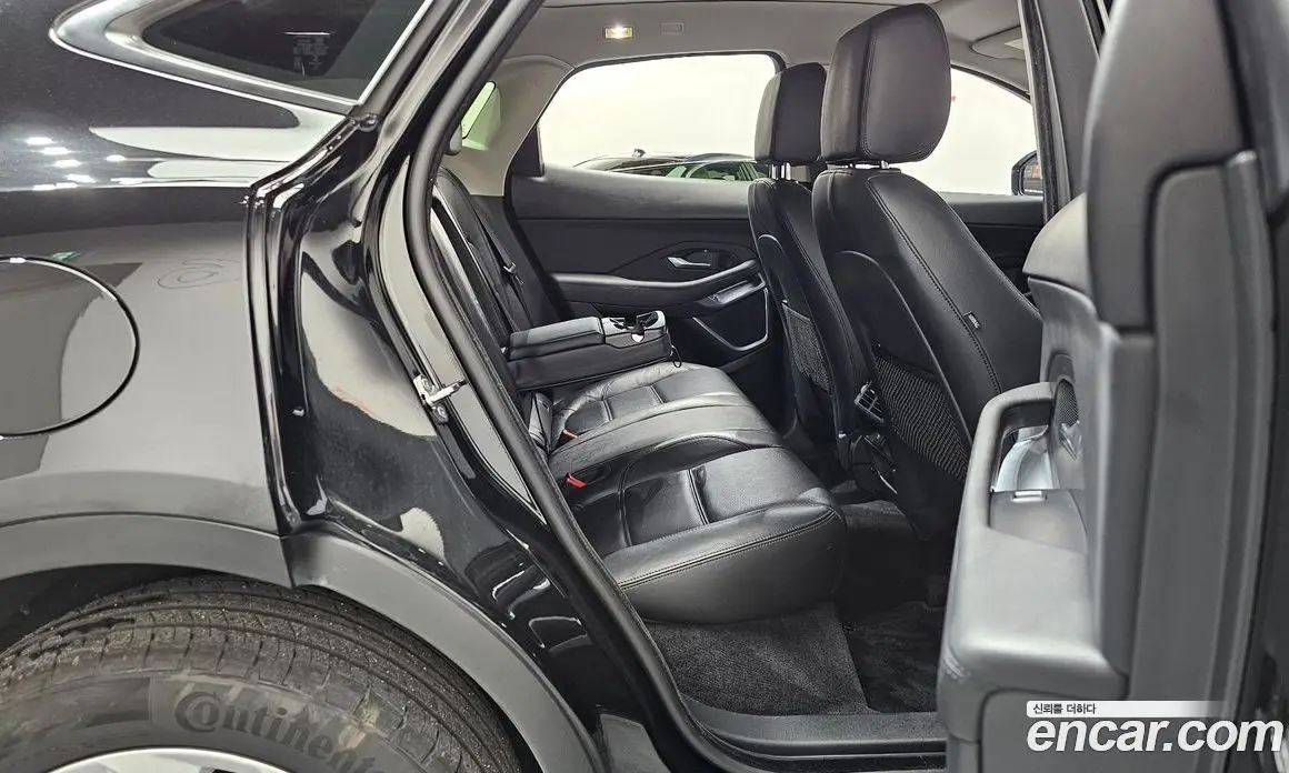 Jaguar E-Pace 2018 2.0 автомат (гидро), фото 17