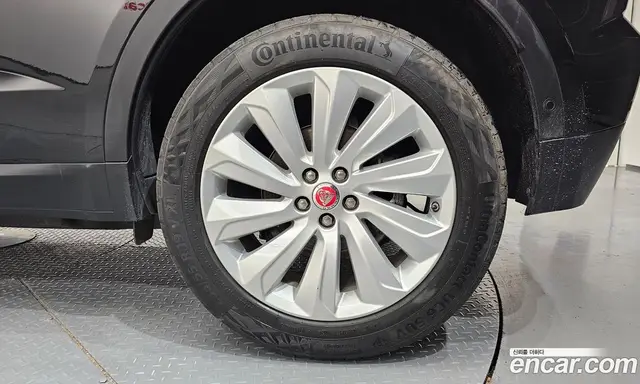 Jaguar E-Pace 2018 2.0 автомат (гидро), миниатюра 7