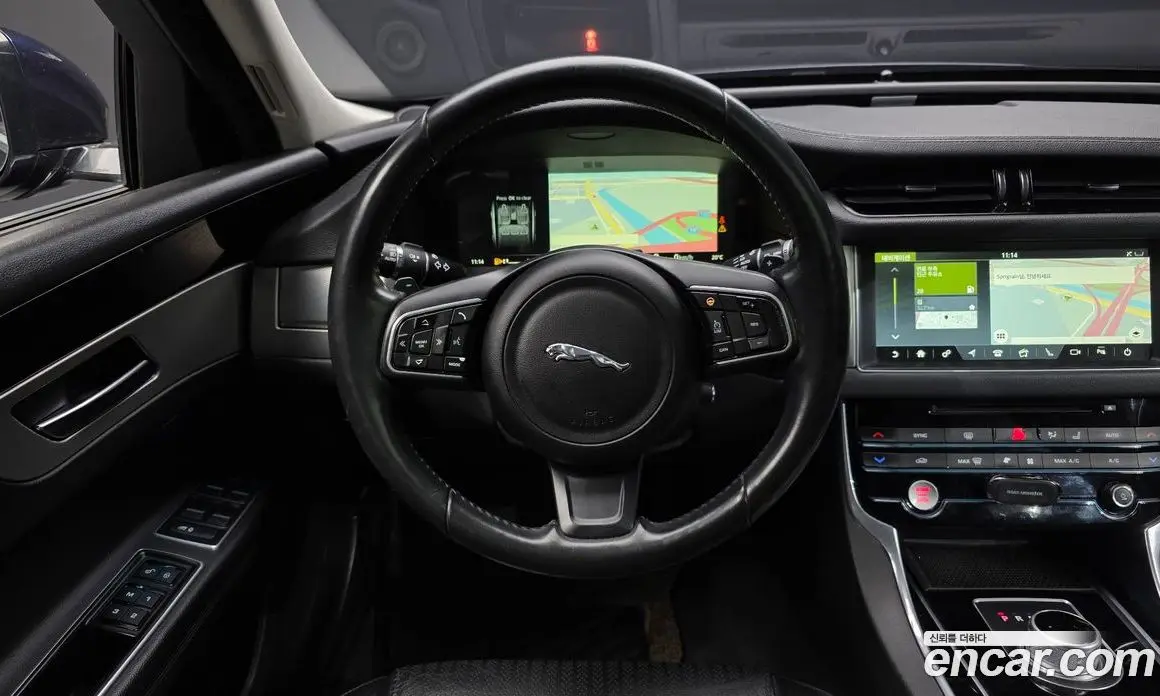 Jaguar XF 2016 2.0 автомат (гидро), фото 14 Jaguar XF 2016 2.0 автомат (гидро), фото 14