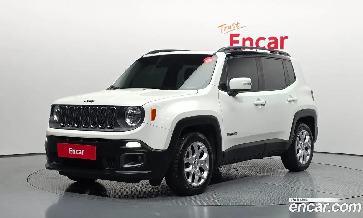 Jeep Renegade 2016 2.4 автомат (гидро), фото 1 Jeep Renegade 2016 2.4 автомат (гидро), фото 1