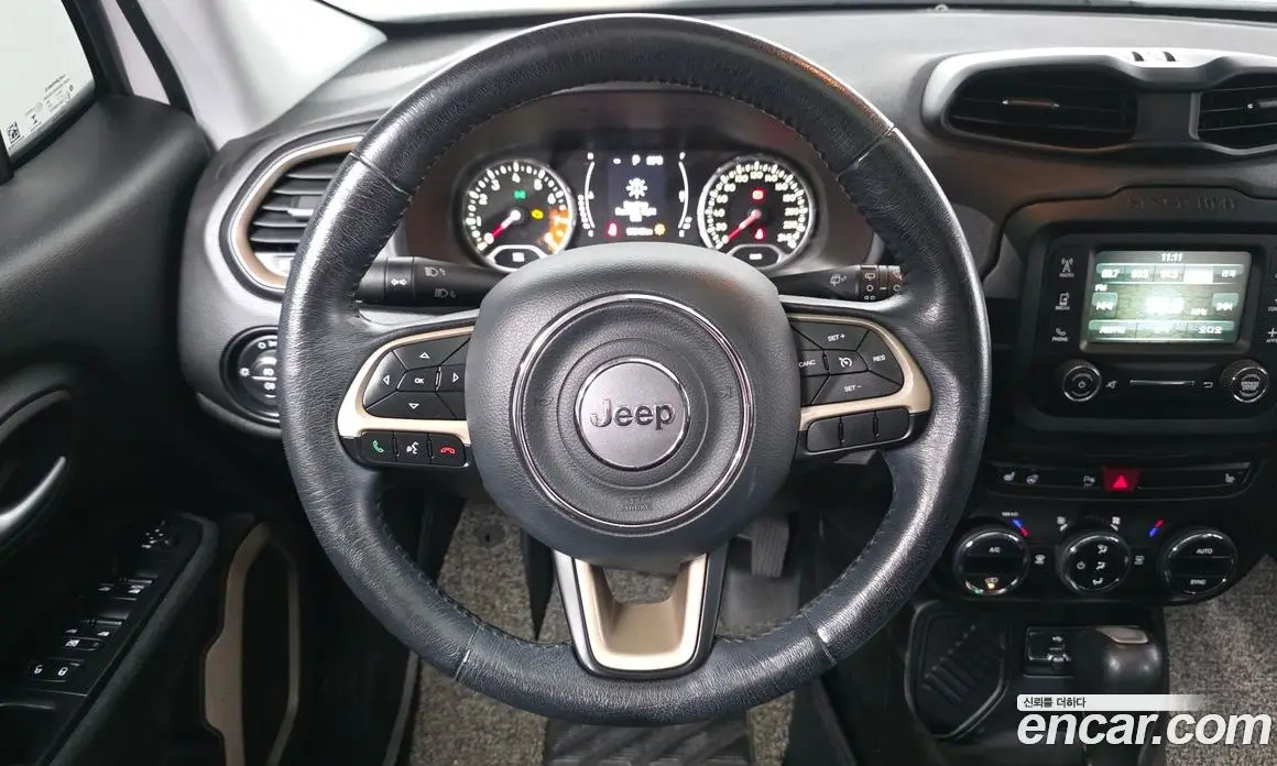 Jeep Renegade 2016 2.4 автомат (гидро), фото 13 Jeep Renegade 2016 2.4 автомат (гидро), фото 13