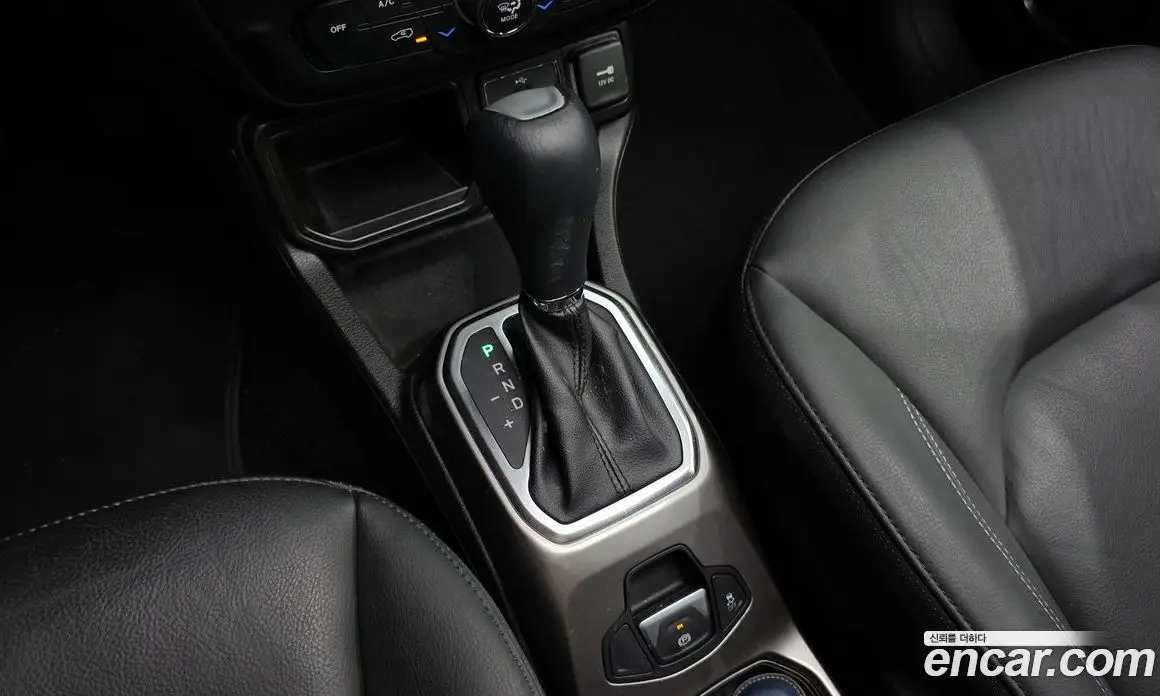Jeep Renegade 2021 2.4 автомат (гидро), фото 9 Jeep Renegade 2021 2.4 автомат (гидро), фото 9