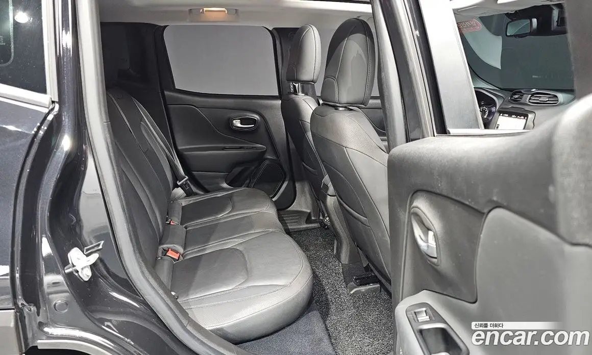 Jeep Renegade 2021 2.4 автомат (гидро), фото 17 Jeep Renegade 2021 2.4 автомат (гидро), фото 17