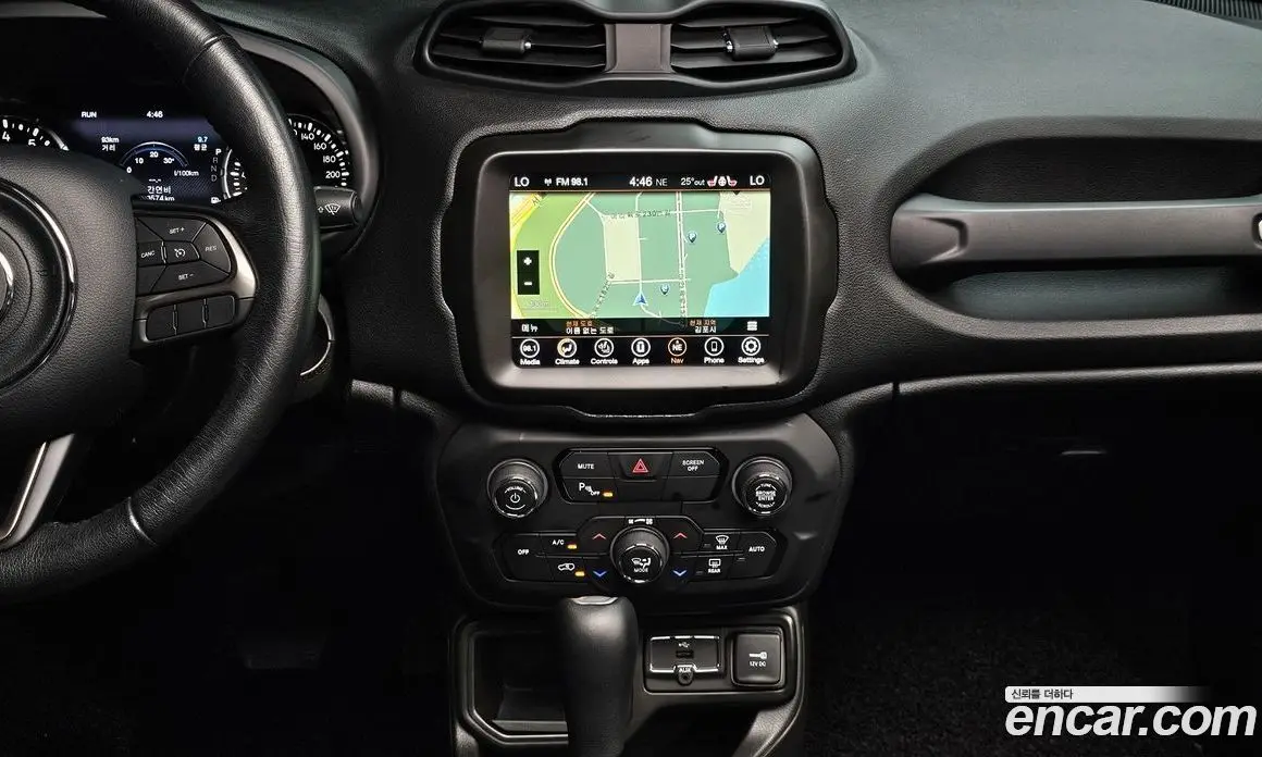 Jeep Renegade 2021 2.4 автомат (гидро), фото 20 Jeep Renegade 2021 2.4 автомат (гидро), фото 20