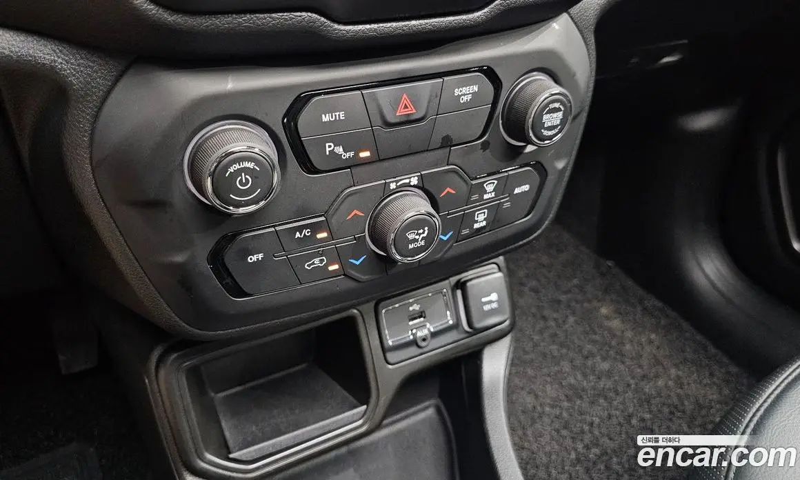 Jeep Renegade 2021 2.4 автомат (гидро), фото 30 Jeep Renegade 2021 2.4 автомат (гидро), фото 30