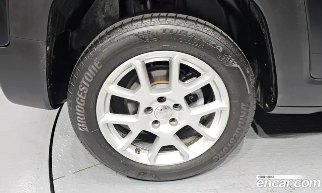 Jeep Renegade 2021 2.4 автомат (гидро), миниатюра 4 Jeep Renegade 2021 2.4 автомат (гидро), миниатюра 4