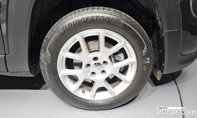 Jeep Renegade 2021 2.4 автомат (гидро), миниатюра 6 Jeep Renegade 2021 2.4 автомат (гидро), миниатюра 6