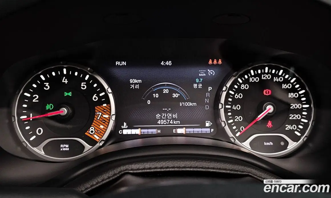 Jeep Renegade 2021 2.4 автомат (гидро), фото 10 Jeep Renegade 2021 2.4 автомат (гидро), фото 10