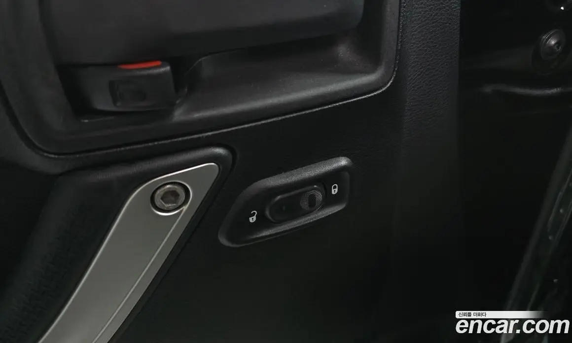 Jeep Wrangler 2013 2.8 автомат (гидро), фото 18 Jeep Wrangler 2013 2.8 автомат (гидро), фото 18